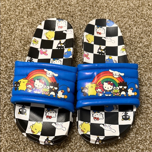Hello Kitty and Friends Slides - Picture 1 of 3